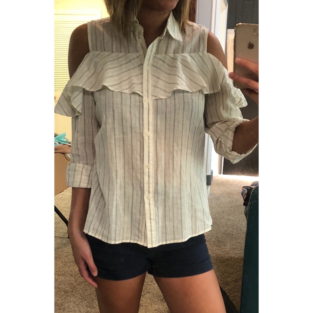 Express cold shoulder button down
